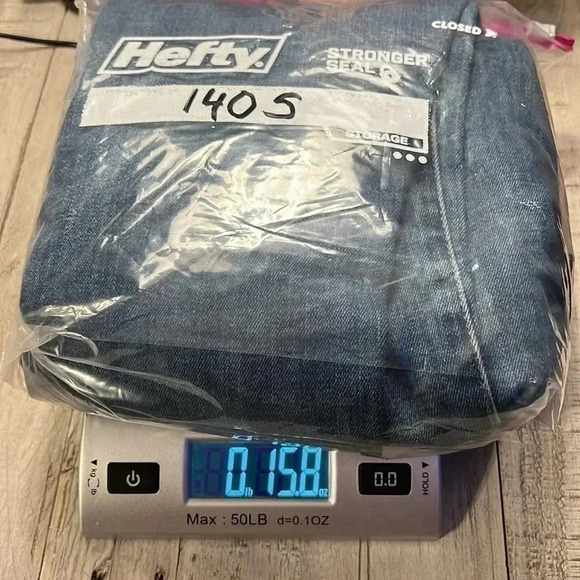 DL1961 Azalea Relaxed skinny Jeans 24 Womens Ankle Cropped Casual Y2K Streetwear - Picture 4 of 7